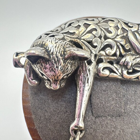 VTG Sterling Silver 925 Cat & Mouse Scroll Design Brooch Size 1.5" Length - Picture 7 of 16